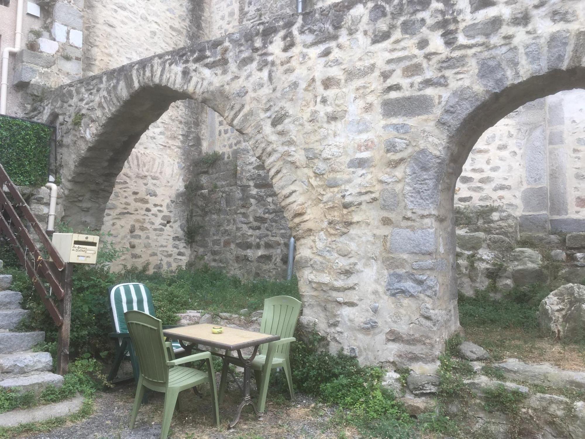 Ferienwohnung Les Arches Du Cloitre Corneilla-de-Conflent Exterior foto